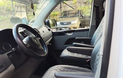 Volkswagen Caravelle T5, 2012 год, 1 500 000 рублей, 1 фотография