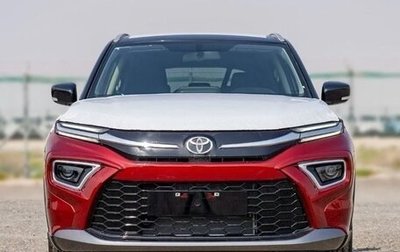 Toyota Urban Cruiser, 2024 год, 2 000 000 рублей, 1 фотография