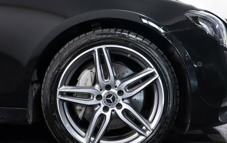 Mercedes-Benz E-Класс, 2019 год, 2 990 000 рублей, 20 фотография