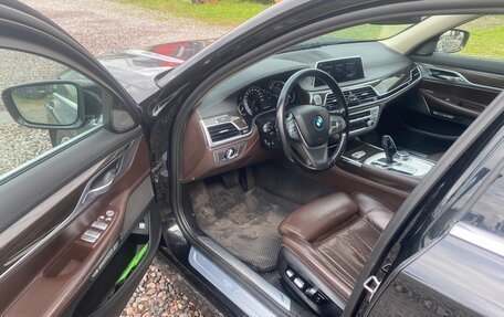 BMW 7 серия, 2017 год, 2 640 000 рублей, 6 фотография
