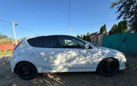Hyundai i30 I, 2010 год, 680 000 рублей, 3 фотография