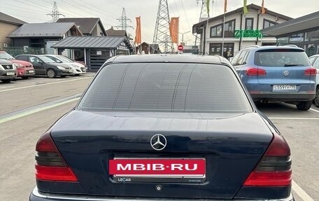 Mercedes-Benz C-Класс, 1998 год, 380 000 рублей, 2 фотография