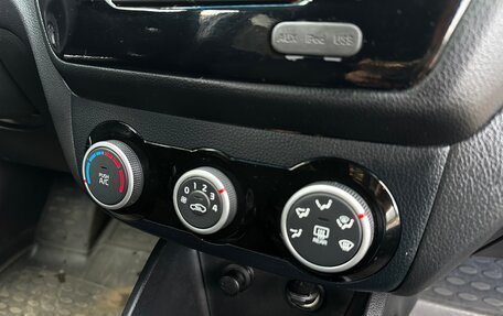 KIA Rio III рестайлинг, 2015 год, 870 000 рублей, 18 фотография
