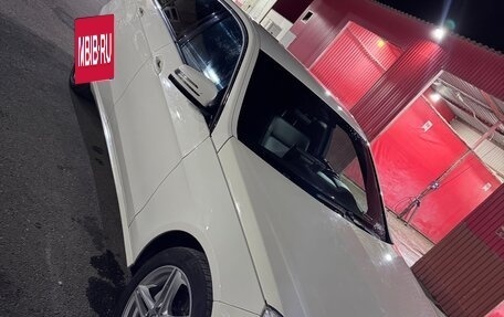Mercedes-Benz E-Класс, 2011 год, 1 500 000 рублей, 2 фотография