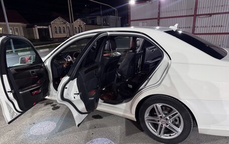 Mercedes-Benz E-Класс, 2011 год, 1 500 000 рублей, 5 фотография