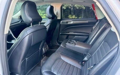 Ford Fusion (North America) II, 2018 год, 1 730 000 рублей, 13 фотография
