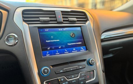 Ford Fusion (North America) II, 2018 год, 1 730 000 рублей, 17 фотография