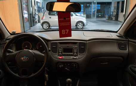 KIA Rio II, 2011 год, 640 000 рублей, 16 фотография