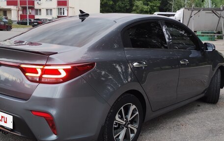 KIA Rio IV, 2017 год, 1 300 000 рублей, 4 фотография