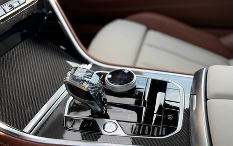 BMW 8 серия, 2024 год, 18 300 000 рублей, 9 фотография