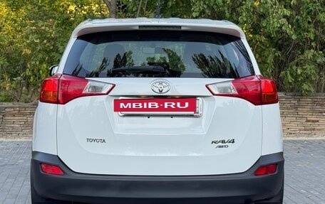 Toyota RAV4, 2013 год, 1 695 000 рублей, 5 фотография