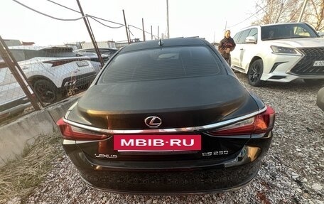 Lexus ES VII, 2020 год, 3 745 000 рублей, 12 фотография