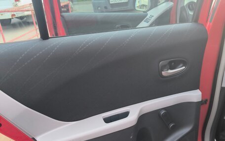 Toyota Yaris III рестайлинг, 2008 год, 600 000 рублей, 2 фотография