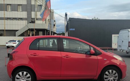 Toyota Yaris III рестайлинг, 2008 год, 600 000 рублей, 17 фотография