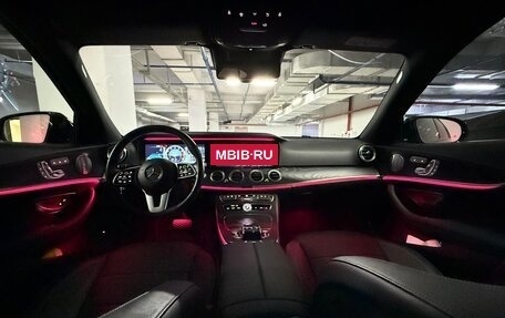 Mercedes-Benz E-Класс, 2019 год, 3 900 000 рублей, 37 фотография