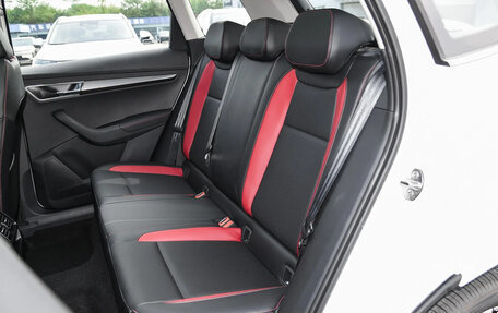 Skoda Karoq I, 2025 год, 2 100 060 рублей, 20 фотография