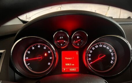 Opel Astra J, 2011 год, 690 000 рублей, 3 фотография