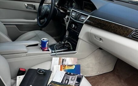 Mercedes-Benz E-Класс, 2011 год, 1 150 000 рублей, 20 фотография