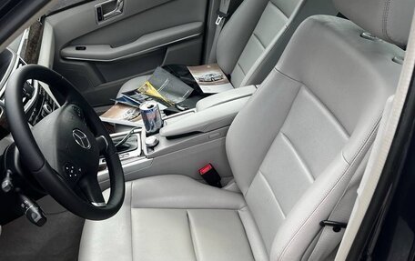 Mercedes-Benz E-Класс, 2011 год, 1 150 000 рублей, 32 фотография