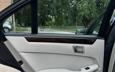 Mercedes-Benz E-Класс, 2011 год, 1 150 000 рублей, 25 фотография