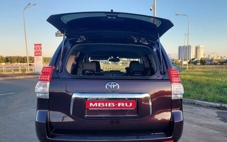 Toyota Land Cruiser Prado 150 рестайлинг 2, 2012 год, 3 145 000 рублей, 8 фотография
