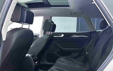 Volkswagen Passat CC, 2021 год, 2 230 000 рублей, 8 фотография