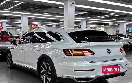 Volkswagen Passat CC, 2021 год, 2 230 000 рублей, 5 фотография