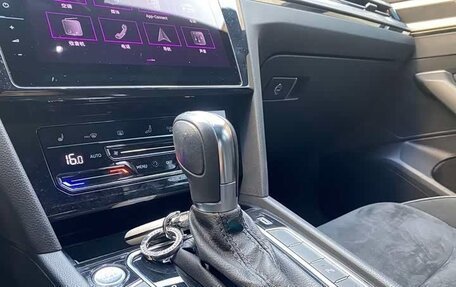 Volkswagen Passat CC, 2021 год, 2 450 000 рублей, 9 фотография