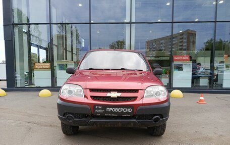 Chevrolet Niva I рестайлинг, 2009 год, 415 000 рублей, 2 фотография