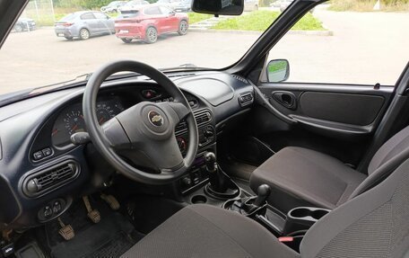 Chevrolet Niva I рестайлинг, 2009 год, 415 000 рублей, 20 фотография