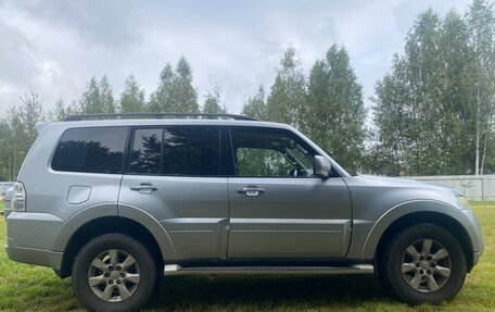 Mitsubishi Pajero IV, 2011 год, 1 815 000 рублей, 9 фотография