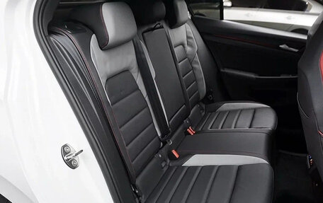 Volkswagen Golf VIII, 2022 год, 1 590 999 рублей, 12 фотография