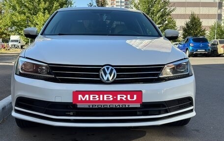 Volkswagen Jetta VI, 2016 год, 1 650 000 рублей, 2 фотография
