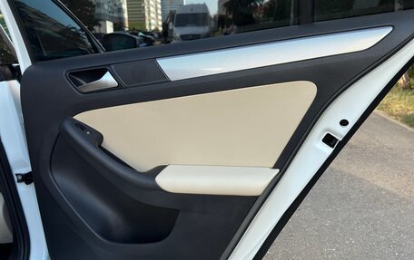 Volkswagen Jetta VI, 2016 год, 1 650 000 рублей, 10 фотография