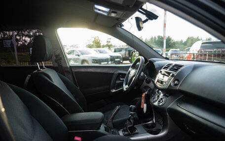 Toyota RAV4, 2011 год, 1 150 000 рублей, 15 фотография