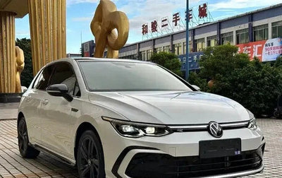 Volkswagen Golf VIII, 2022 год, 1 690 999 рублей, 1 фотография