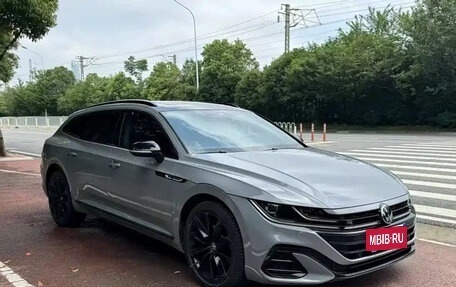 Volkswagen Passat CC, 2023 год, 2 330 000 рублей, 2 фотография