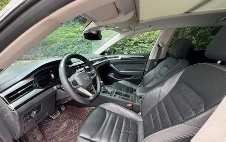 Volkswagen Passat CC, 2023 год, 2 330 000 рублей, 10 фотография