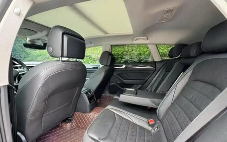 Volkswagen Passat CC, 2023 год, 2 330 000 рублей, 11 фотография