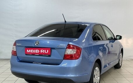 Skoda Rapid I, 2014 год, 999 000 рублей, 4 фотография