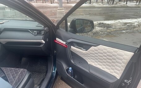 Toyota RAV4, 2019 год, 3 500 000 рублей, 12 фотография