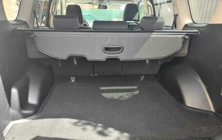 Toyota Land Cruiser Prado 150 рестайлинг 2, 2015 год, 4 100 000 рублей, 21 фотография