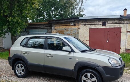 Hyundai Tucson III, 2006 год, 799 000 рублей, 23 фотография
