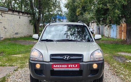 Hyundai Tucson III, 2006 год, 799 000 рублей, 21 фотография
