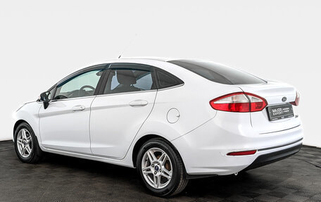 Ford Fiesta, 2015 год, 920 000 рублей, 7 фотография