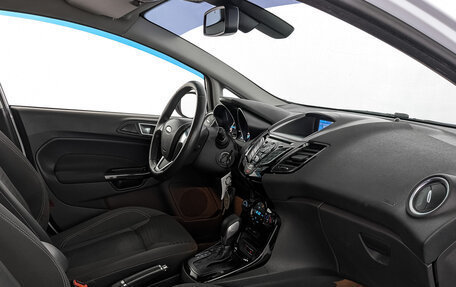 Ford Fiesta, 2015 год, 920 000 рублей, 13 фотография