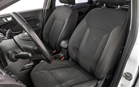 Ford Fiesta, 2015 год, 920 000 рублей, 20 фотография
