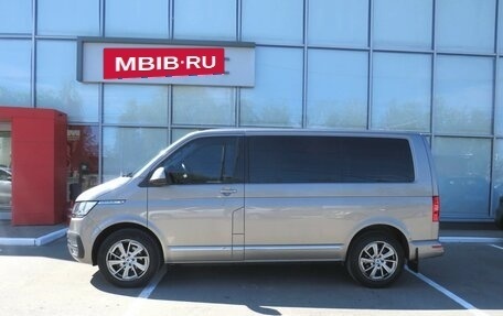 Volkswagen Caravelle T6 рестайлинг, 2021 год, 4 400 000 рублей, 6 фотография