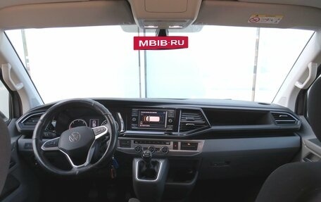 Volkswagen Caravelle T6 рестайлинг, 2021 год, 4 400 000 рублей, 13 фотография