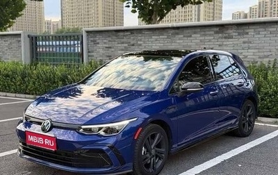 Volkswagen Golf VIII, 2022 год, 1 940 000 рублей, 1 фотография
